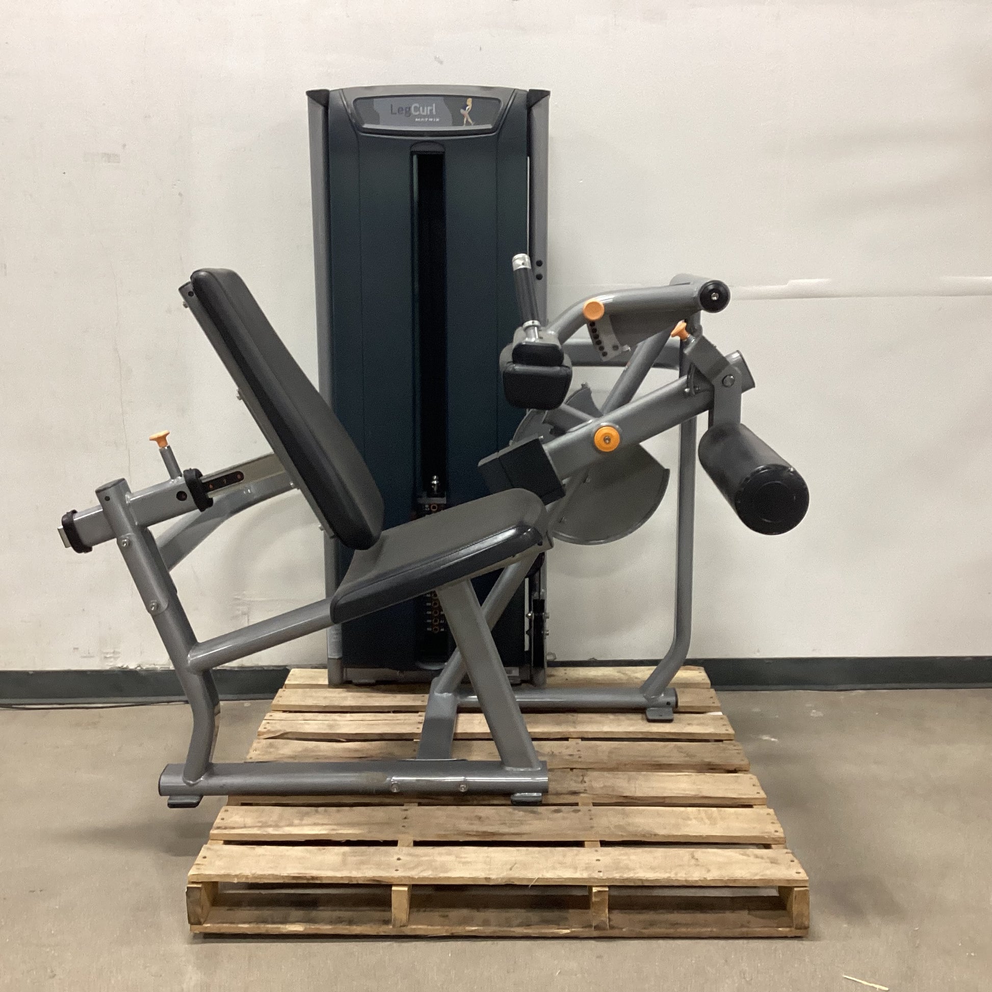 Matrix Versa seated leg curl VS-S72