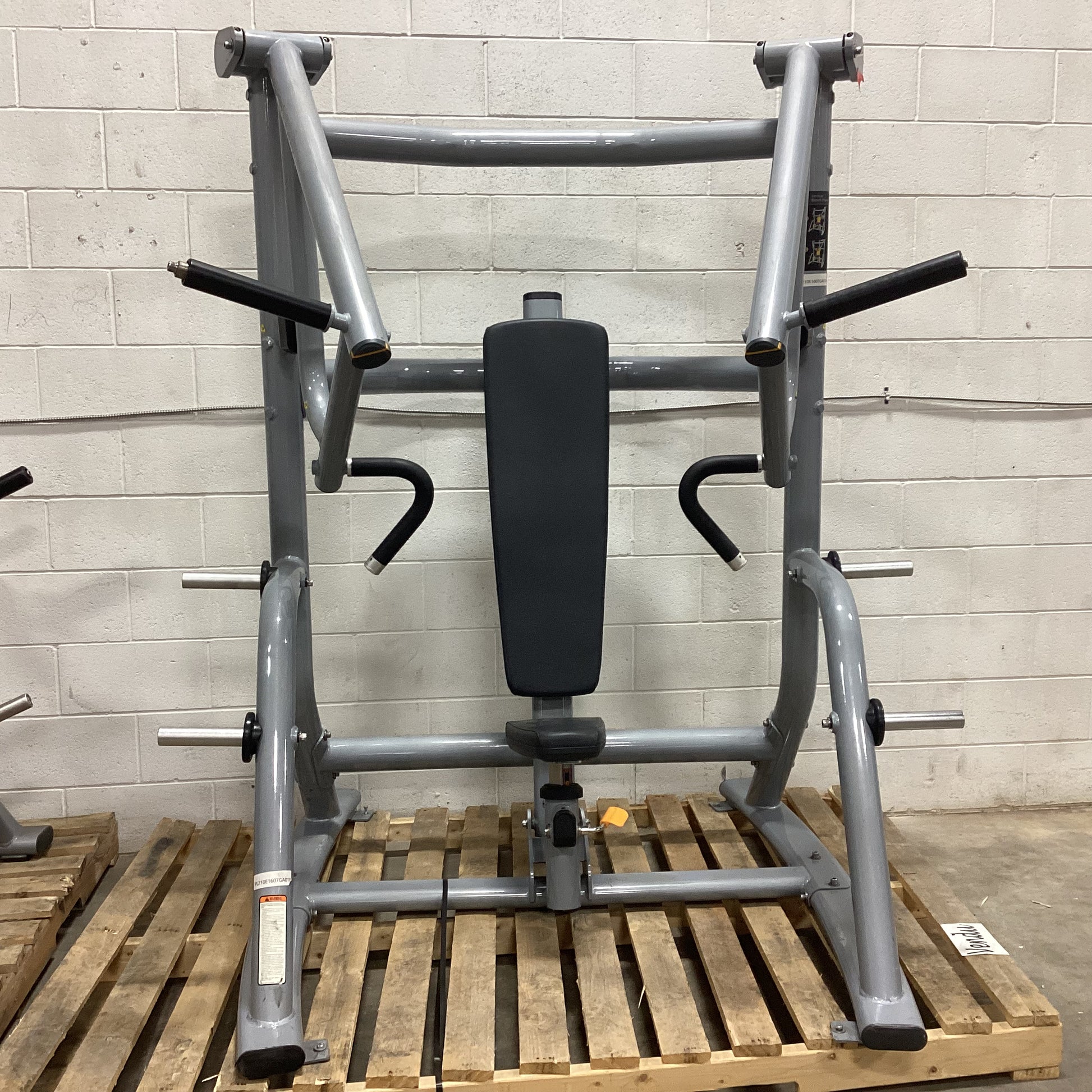 Matrix MG-PL12 vertical bench press