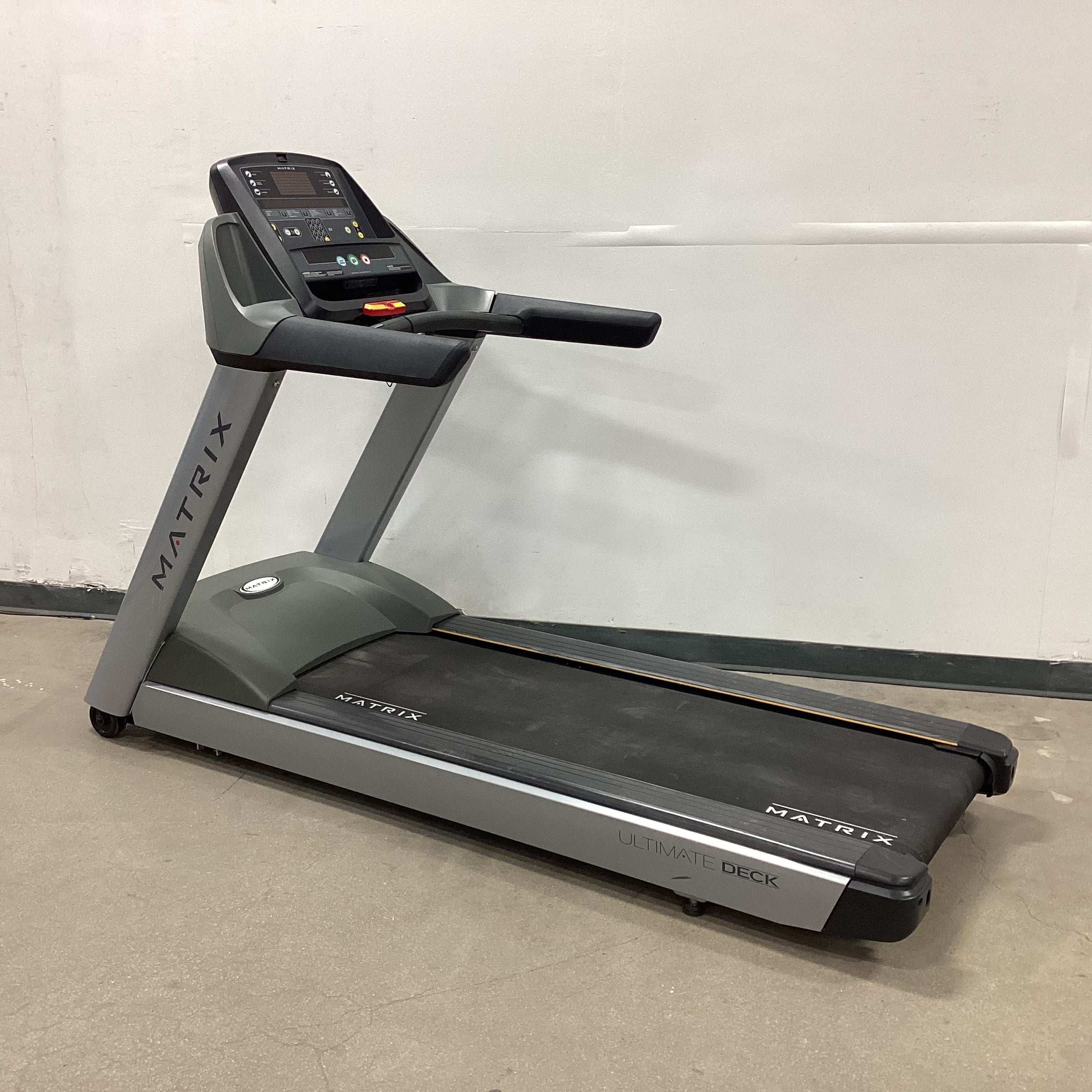 Matrix T-3x Treadmill